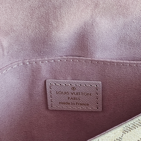 Louis Vuitton Pochette Felicie Damier Gold Chain Crossbody - Picture 2 of 5